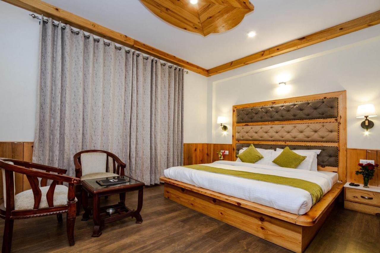 Vaibhav Regency Hotel Manali  Ngoại thất bức ảnh