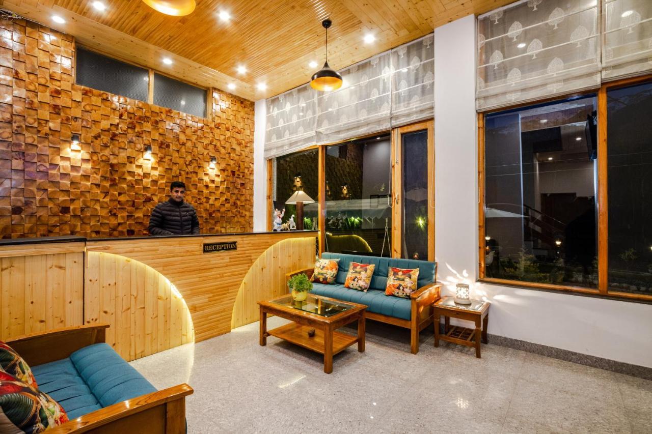 Vaibhav Regency Hotel Manali  Ngoại thất bức ảnh
