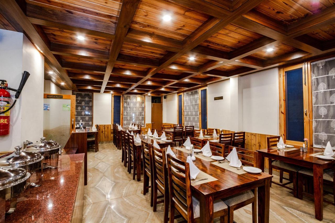 Vaibhav Regency Hotel Manali  Ngoại thất bức ảnh