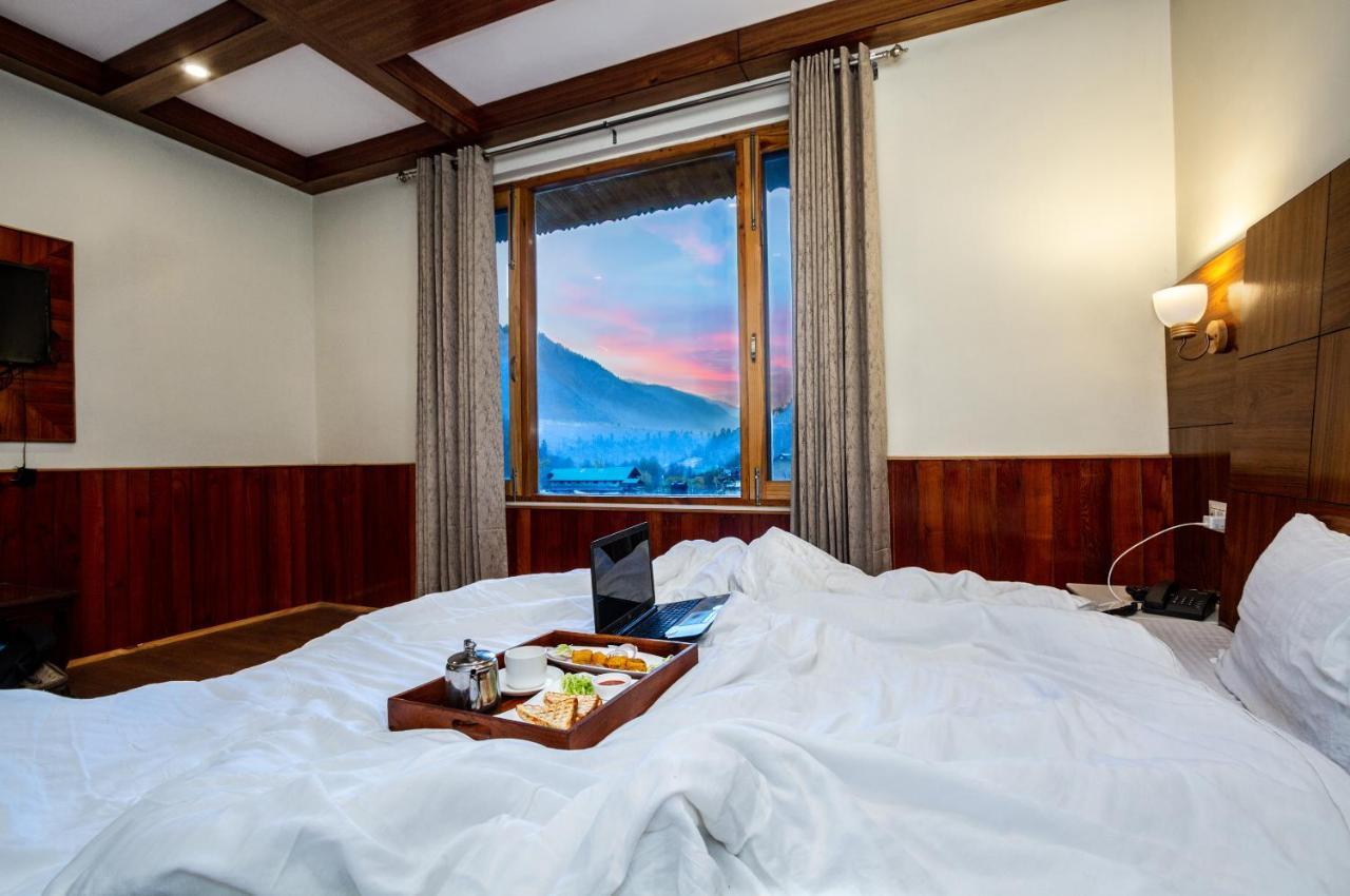 Vaibhav Regency Hotel Manali  Ngoại thất bức ảnh