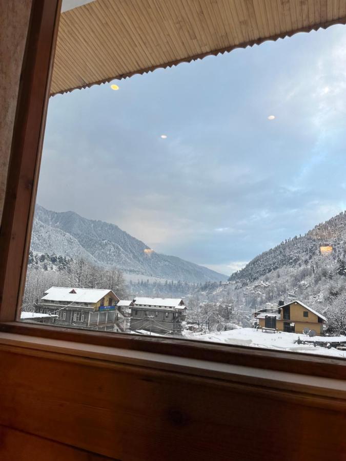 Vaibhav Regency Hotel Manali  Ngoại thất bức ảnh